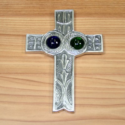 30112B - Stone Wall Cross